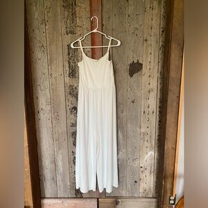 ✨Brand new✨ white romper